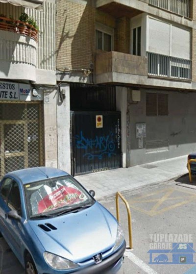 plaza de garaje en alquiler - 8299227318132 alquilo plaza de garaje en el nº 95 de camino de ronda, es de una sola planta,
fácil acceso y muy
