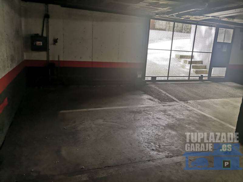 PARKING COCHE EN POBLENOU-VILA OLIMPICA, BARCELONA - 903431248341