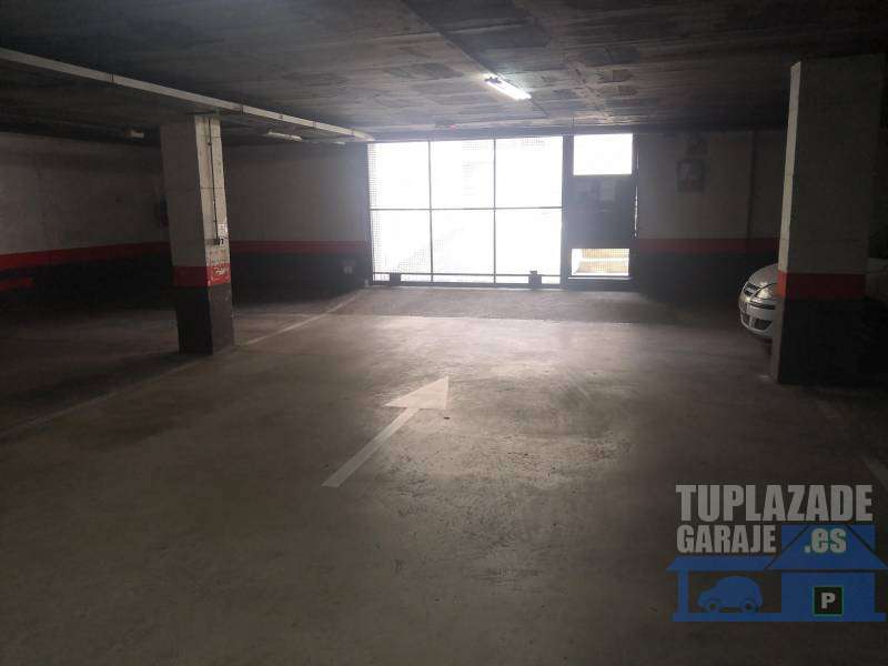 PARKING COCHE EN POBLENOU-VILA OLIMPICA, BARCELONA - 903431248341