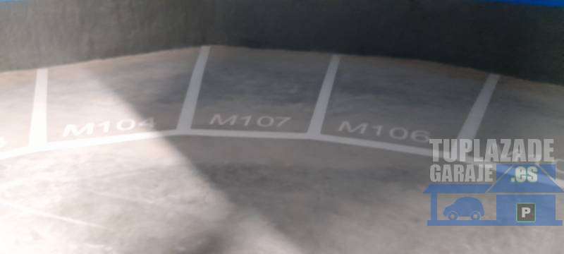 Plazas individuales parking motos - 005733558547