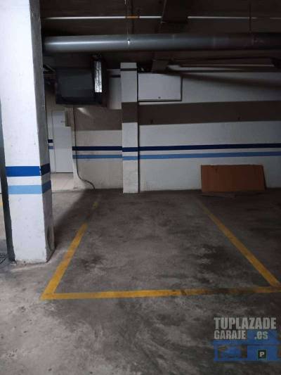 zona fácil acceso y aparcamiento.