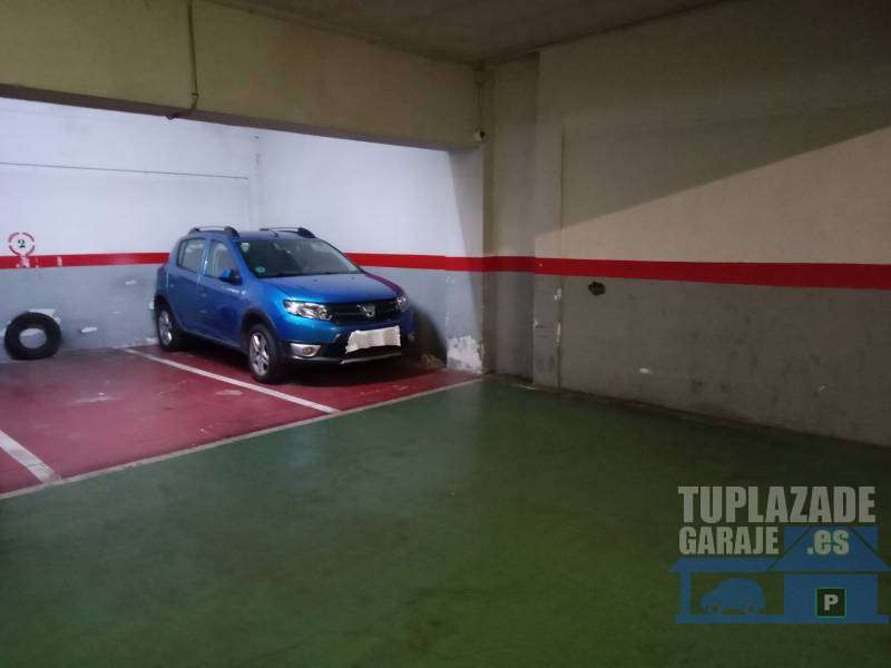 parking para coche a pie de calle. con puerta automatica y mando. - 3240428081430