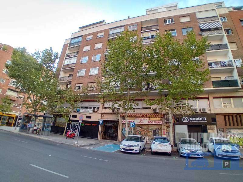 Plaza garaje zona Clara del Rey (San Nazario). - 46773322281467