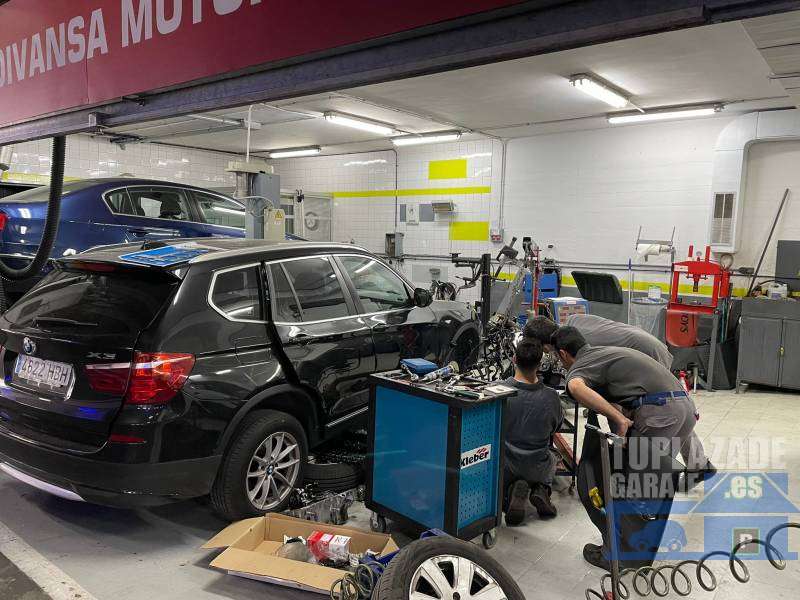 Alquiler de +70 plazas de garaje para coche y moto en el barrio del pilar, entre las 4 torres y la vaguada en Madrid - 203163281499