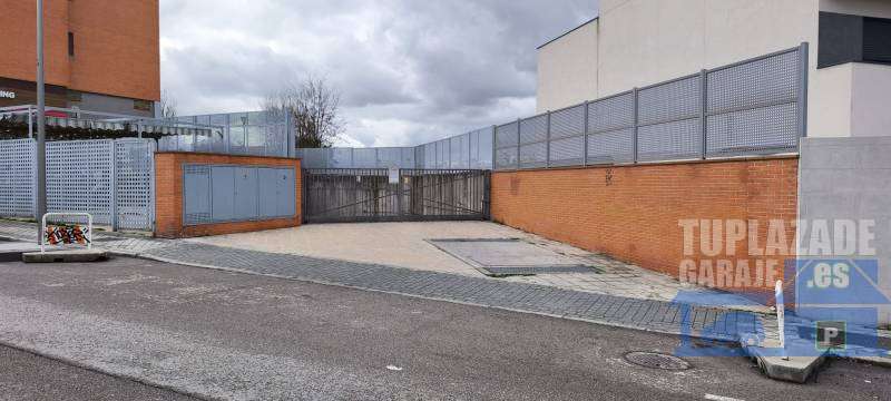 Foto 3009 - de plaza de garaje PLAZA DE GARAJE CAMINO VIEJO DE VICALVARO, 46. UNIVERSIDAD REY JUAN CARLOS I - 4515172281566 PLAZA DE GARAJE CAMINO VIEJO DE VICALVARO, 46. UNIVERSIDAD REY JUAN CARLOS I - 4515172281566
