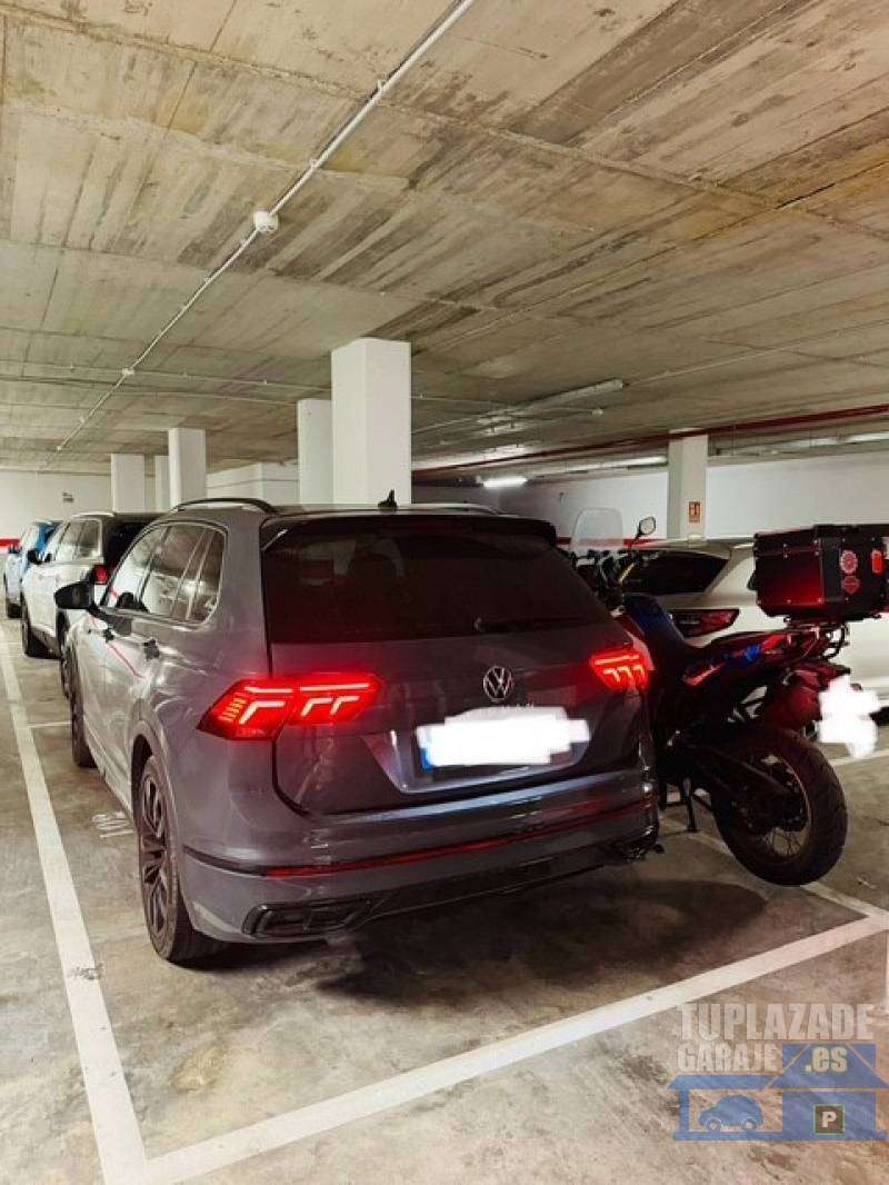 Amplia Plaza de Parking con Trastero Opcional en el Barrio Gorg – Comodidad, Seguridad y Ubicación Inmejorable - 7820621781703