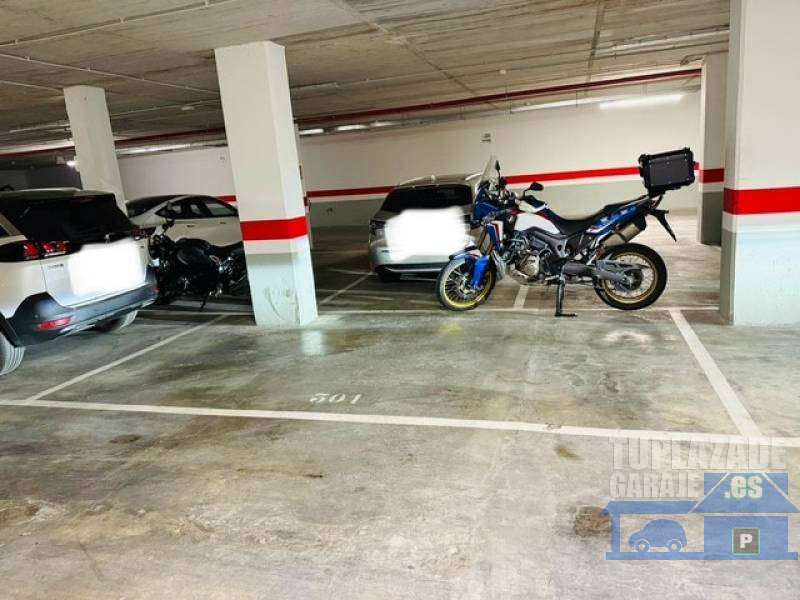 Amplia Plaza de Parking con Trastero Opcional en el Barrio Gorg – Comodidad, Seguridad y Ubicación Inmejorable - 7820621781703