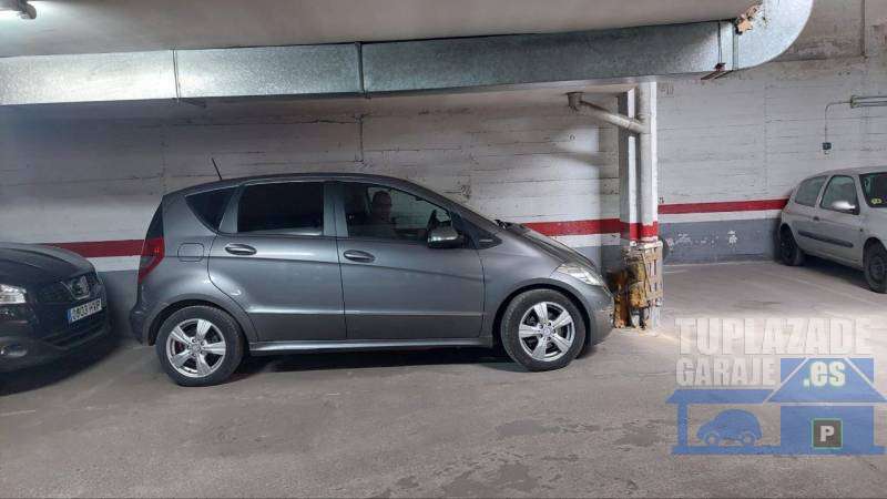 Paza de garaje, coche mediano, facil entrada, rampa suave, muy cerca plaza eliptica. - 55802228281713