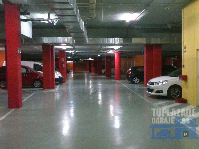 Plaza aparcamiento MOTO cercana a Pagés del Corro, San Vicente de Paúl,  Clara de Jesús Montero, Alfarería, Procurador, Manuel Arellano. - 0541530241558