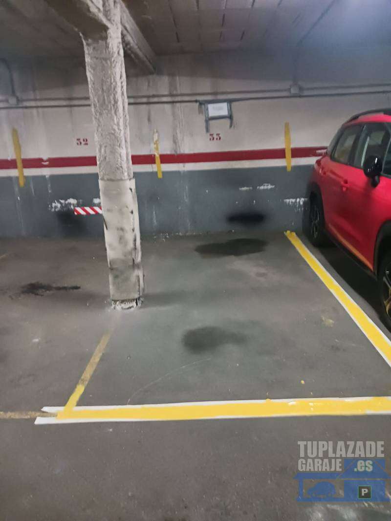 Plaza de parking en C/ Berlín 4, Barcelona (Sants – Les Corts). - 5332732381867