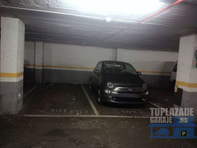 Plaza de pàrquing en alquiler. Baix Guinardó. Parquing en la calle Castillejos, 419, 08025 Barcelona - 64884981782