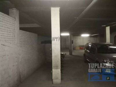 plaza muy bien ubicada en avenida de guadalajara - azuqueca, zona notario, para coche, mando a dista