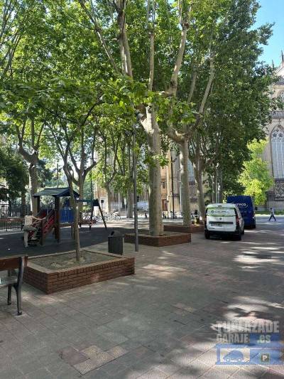 plaza de garaje ubicada en vicente goicoechea 1, vitoria gasteiz. es la plaza número 25 y está en 