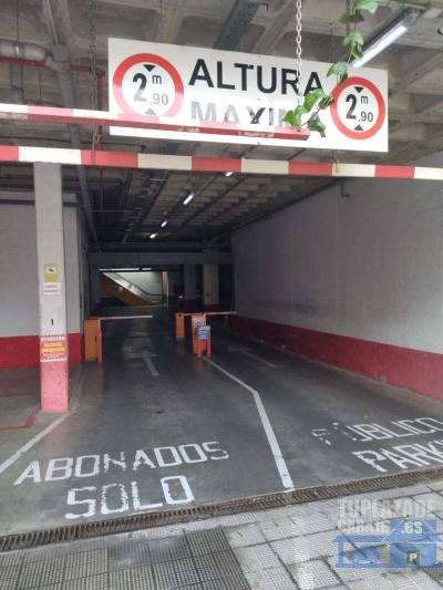 se alquilan plazas de garaje en centro comercial garena plaza, situado en la avenida juan carlos i, 