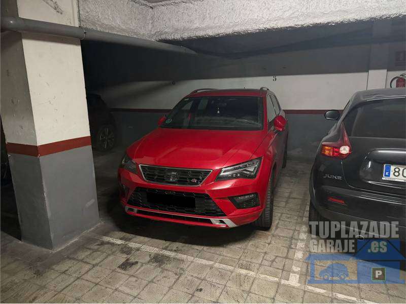 Plaza parking Amplia en Sants - 3631724482231