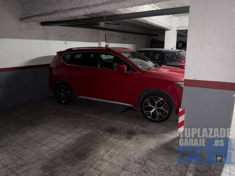 Plaza parking Amplia en Sants - 3631724482231