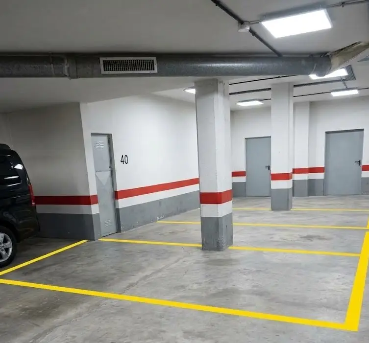 Plaza de garaje en las palmas de g.c centro ciudad, Mesa y López, Palmas de Gran Canaria, Las - R-1338